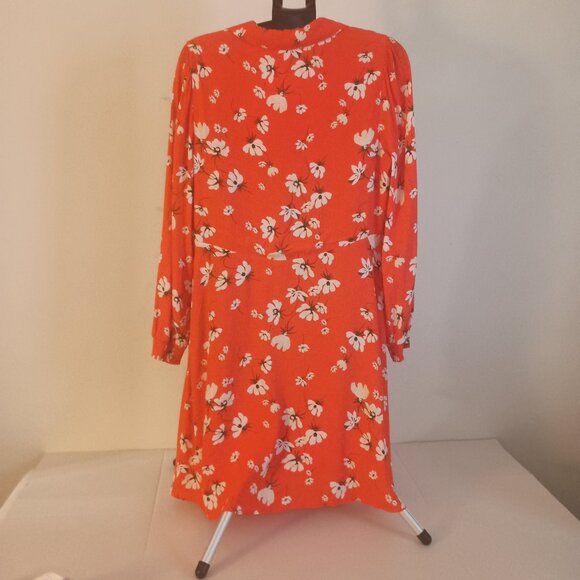 On 34th Women’s Orange Floral Empire Waist Cross Chest Dress NWT Size 14 - Picture 14 of 15